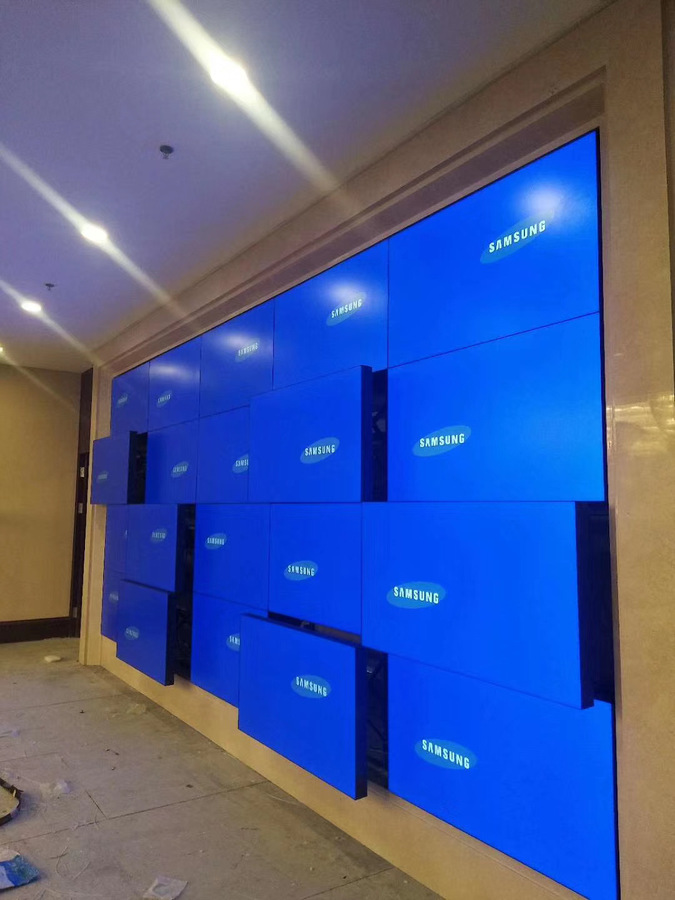 深圳无缝液晶拼接屏厂家|三星lg京东方46寸49寸55寸拼接屏厂家-深圳市